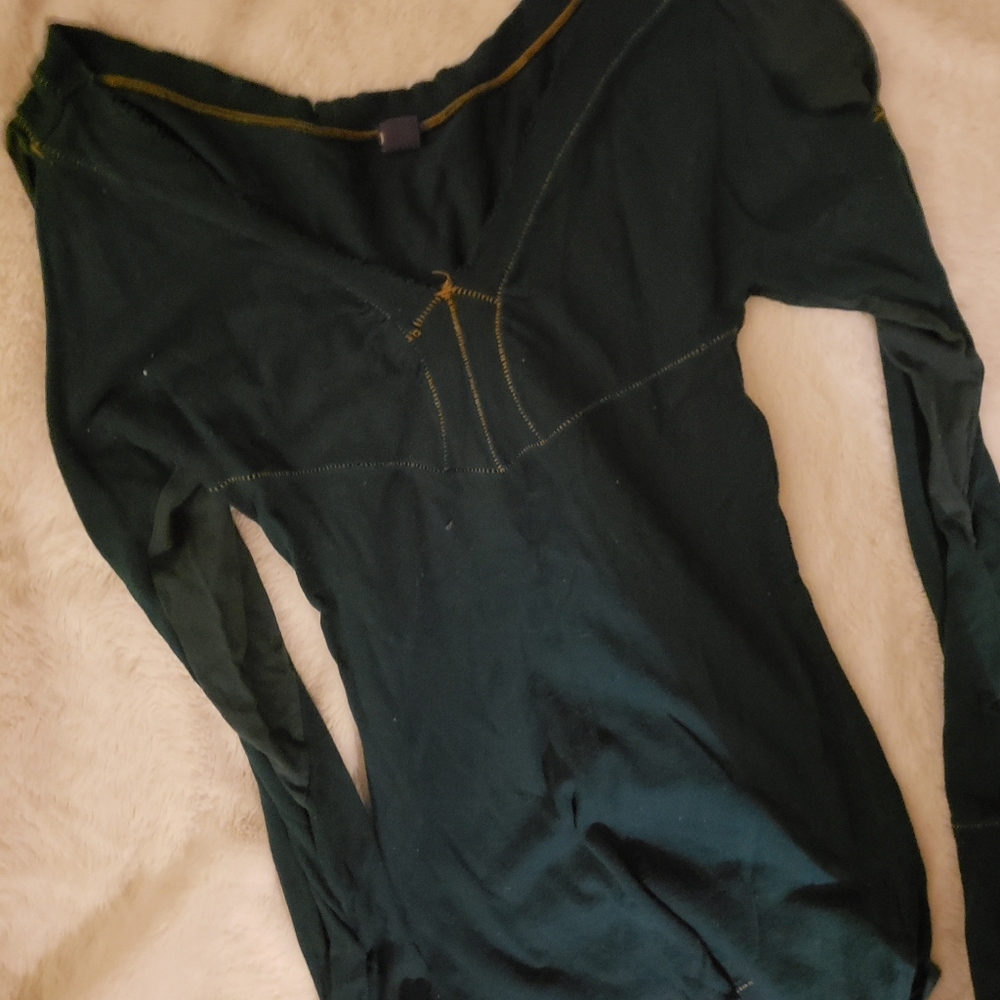 Free People, Size Small, Cold Shoulder Long Sleeved Top